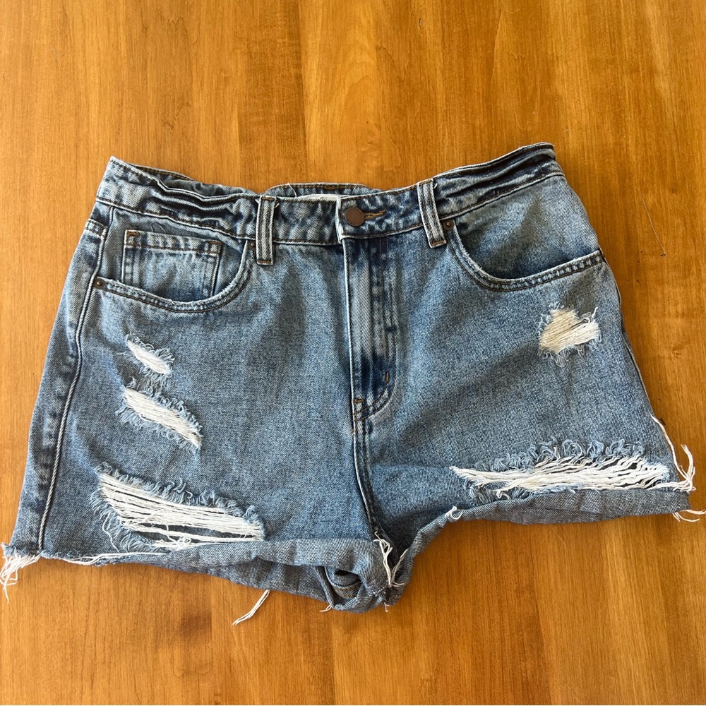 O’Neill Denim Shorts Size 30